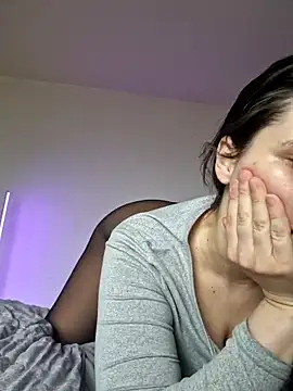 jenna-sxy19 online show from March 11, 1:45 pm