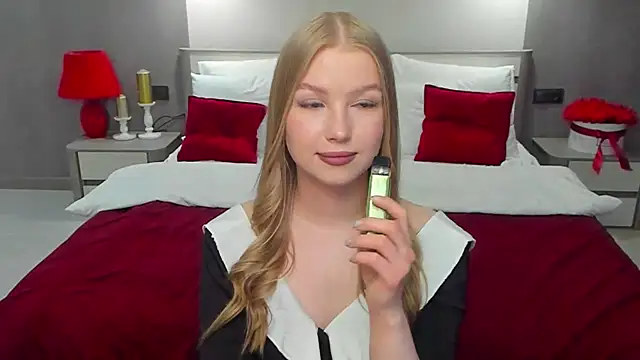 shy  lady online show from May 24, 11:32 pm