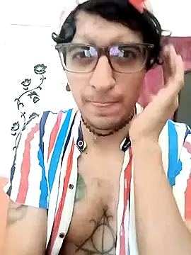 ale3J4a online show from April 20, 4:21 pm