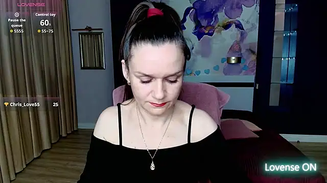 AriaGray online show from April 4, 11:35 pm