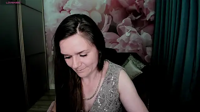 AriaGray online show from July 2, 9:43 pm