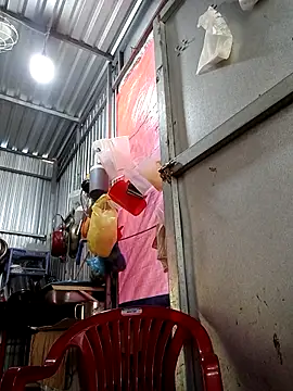 VyOanh2K online show from March 5, 5:03 am