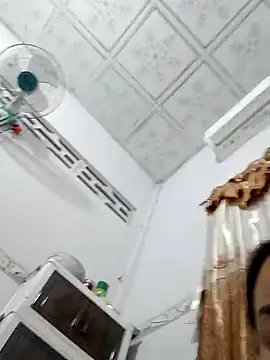 VyOanh2K online show from April 3, 4:05 pm