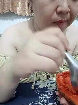 VyOanh2K online show from July 5, 3:19 pm