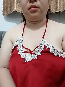 VyOanh2K online show from July 10, 4:31 pm