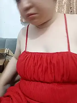 VyOanh2K online show from July 31, 3:44 pm