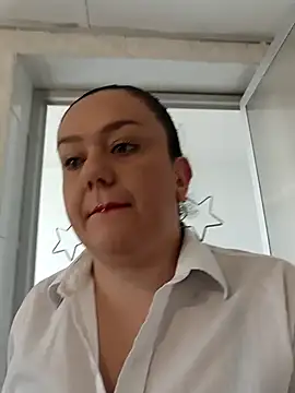 Snapshot of Kinkster_Jade chatting on January 1, 8:58 pm Kinkster Jade online show from January 1, 8:58 pm