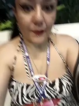 Snapshot of Kinkster_Jade chatting on February 23, 11:36 pm Kinkster Jade online show from February 23, 11:36 pm