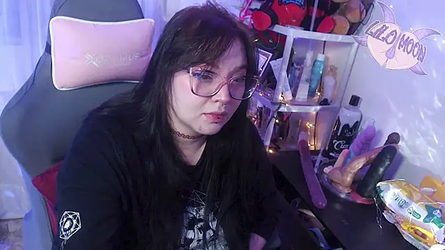 LiloMoon69 online show from March 12, 6:51 am