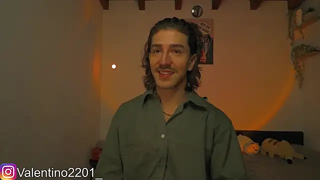 Valentino Xander online show from March 26, 3:23 am