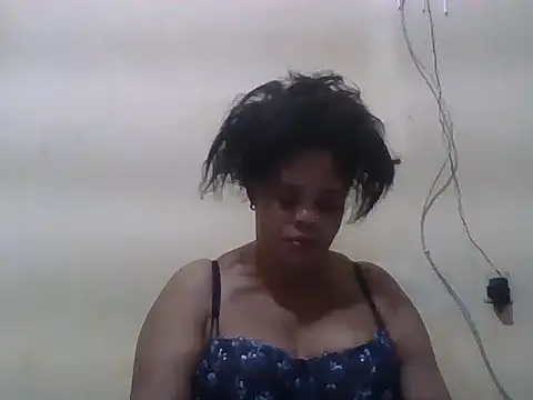 Snapshot of ANALQUEEN4 chatting on July 5, 3:23 am ANALQUEEN4 online show from July 5, 3:23 am