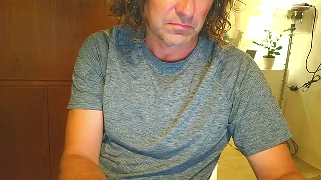 costanza7070 online show from March 5, 3:46 am