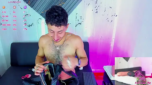 Piggy Eddy online show from November 24, 8:41 pm