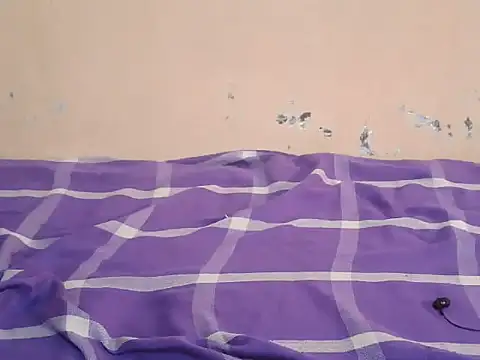 sweety2  online show from December 16, 7:46 am