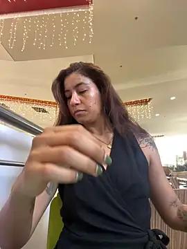 ValeriEvan online show from January 13, 3:04 pm