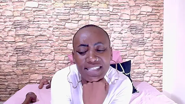 EbonyOlive69 online show from July 19, 5:22 am