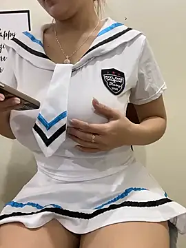 Shirato hana online show from February 13, 1:50 am