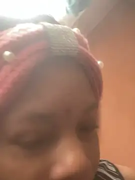 NAUGHTYSHALOTXX online show from April 22, 12:07 pm