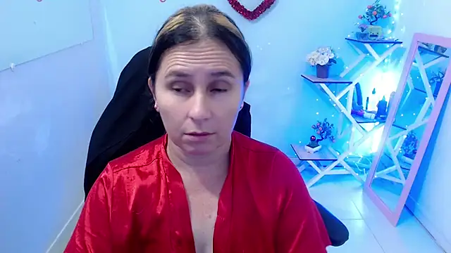 victoria jones online show from February 13, 3:52 pm