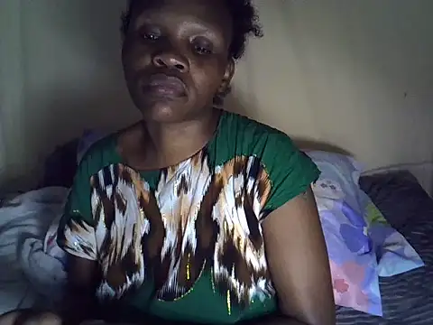 Snapshot of Sweet_serah chatting on June 17, 7:00 am Sweet serah online show from June 17, 7:00 am