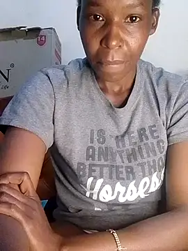 Claris2 online show from February 23, 9:01 pm