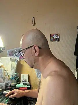 tsugu1105 online show from June 14, 4:25 am