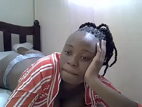 Snapshot of Amanda255 chatting on January 21, 12:39 pm Amanda255 online show from January 21, 12:39 pm