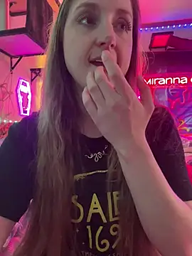 mirannacult online show from December 23, 6:22 am