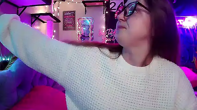 mirannacult online show from January 17, 12:21 pm