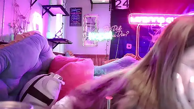 mirannacult online show from January 27, 2:20 am