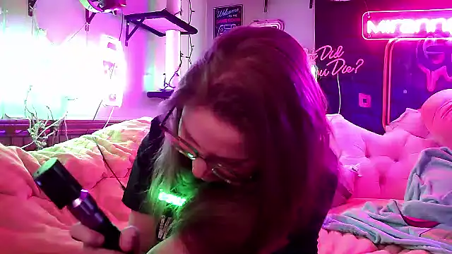 mirannacult online show from March 11, 12:33 am