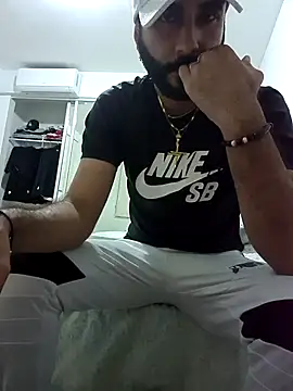 Snapshot of Jaisfun chatting on March 4, 1:44 am Jaisfun online show from March 4, 1:44 am