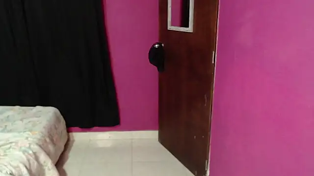 Snapshot of Lexsteel_fatcock1887 chatting on January 26, 12:37 am Lexsteel fatcock1887 online show from January 26, 12:37 am