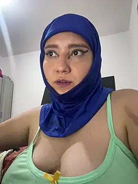 hannahayat online show from June 18, 12:22 am