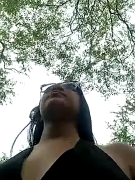 Snapshot of -VICKKY chatting on March 7, 8:22 pm -VICKKY online show from March 7, 8:22 pm