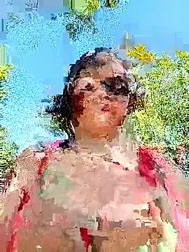 Snapshot of -VICKKY chatting on September 19, 1:45 pm -VICKKY online show from September 19, 1:45 pm