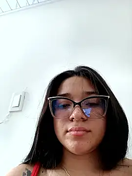 Snapshot of -VICKKY chatting on January 5, 7:17 pm -VICKKY online show from January 5, 7:17 pm