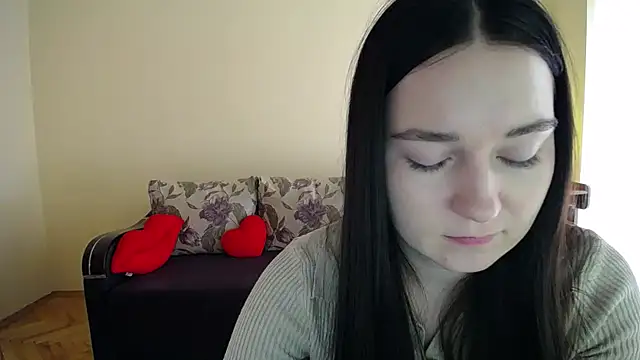 Pretty shy online show from March 3, 9:04 am