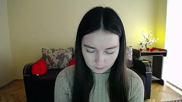 Pretty shy online show from April 21, 9:04 am