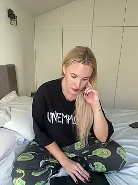 isisxoxx online show from November 30, 12:53 pm