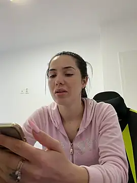 Emmapmg online show from April 15, 7:04 am