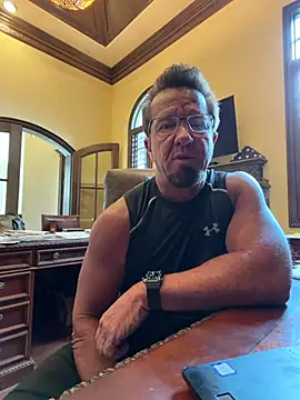 sluttydylan online show from July 12, 9:28 pm