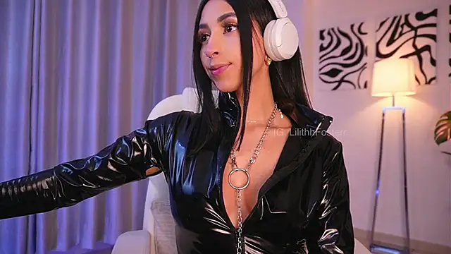 Lilithfosterr online show from February 19, 9:25 pm