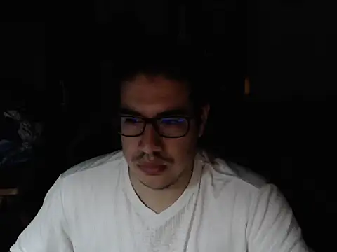 thealfawolf01 online show from May 8, 1:55 am