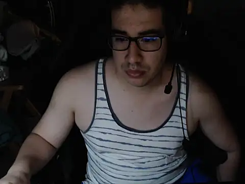 thealfawolf01 online show from June 7, 4:49 am
