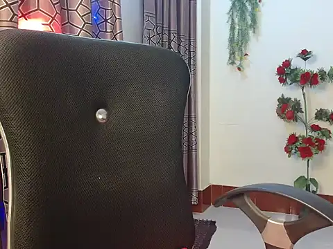 Unlucky-flowers online show from January 18, 12:36 pm