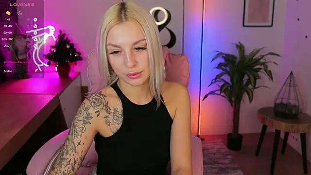 Crystal Barbie online show from December 12, 2:48 am