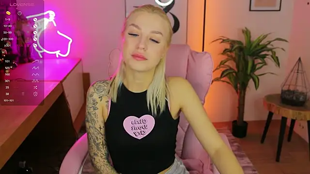 Crystal Barbie online show from December 23, 7:41 pm