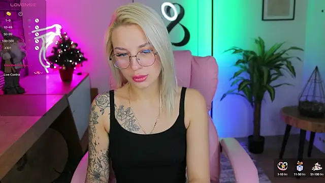 Crystal Barbie online show from January 8, 11:52 pm