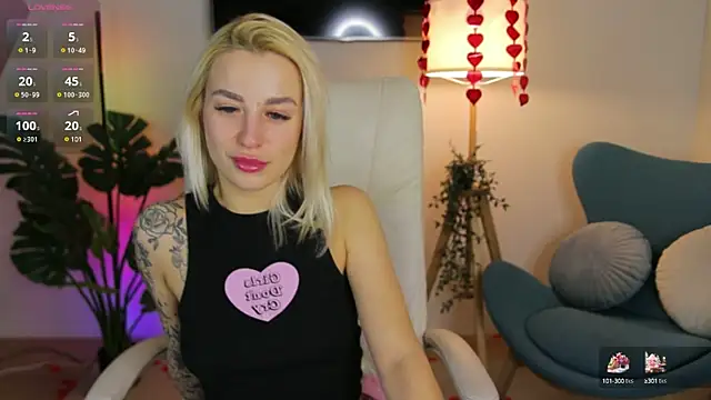 Crystal Barbie online show from February 25, 1:41 am